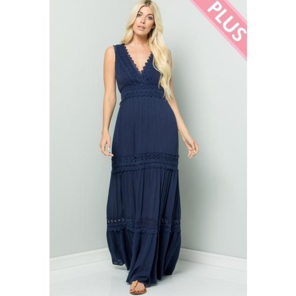 Sweet Lovely by Jen Crochet Lace Woven Maxi Dress - Picture 4 of 5